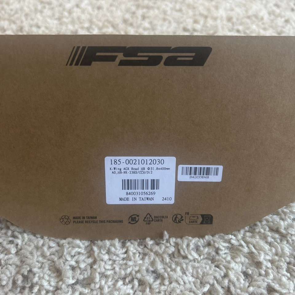 Manillar FSA K-Wing AGX Carbono, nuevo en paquete, medidas en fotos Foto 3 de 4