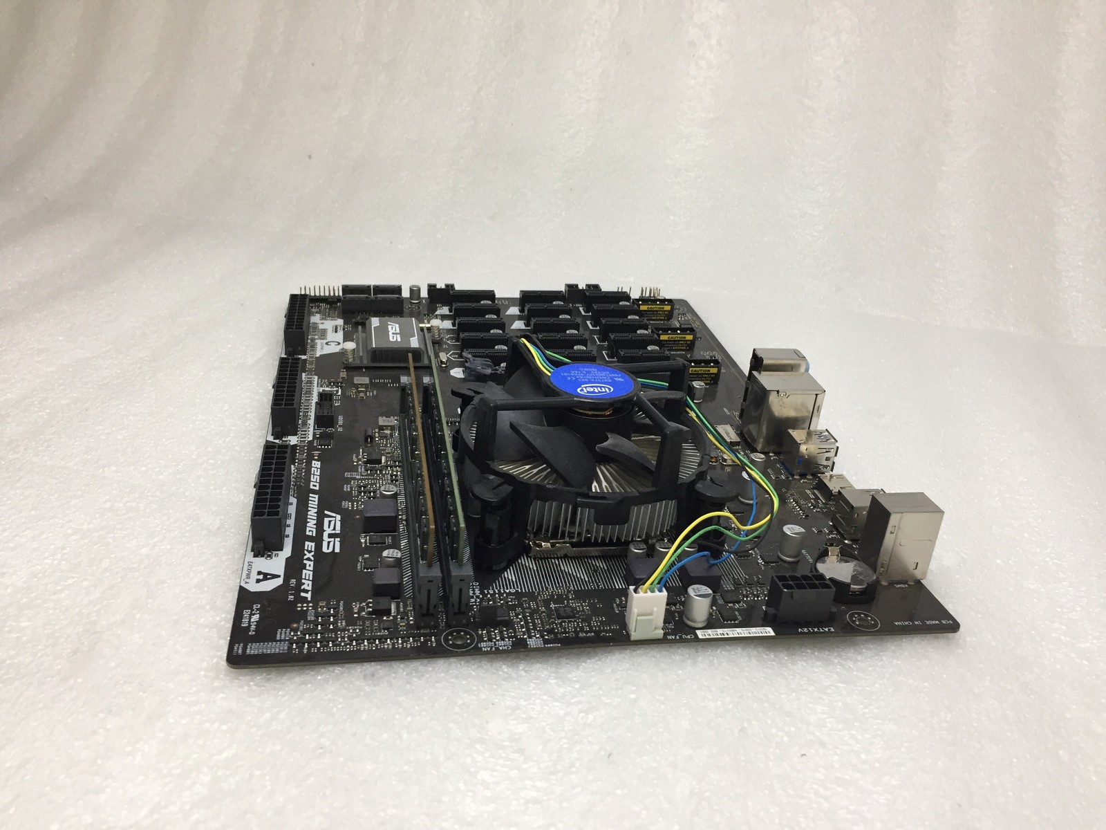 ASUS B250 MINING EXPERT Cryptocurrency Mining MOBO Pentium G4400 16GB RAM DDR4