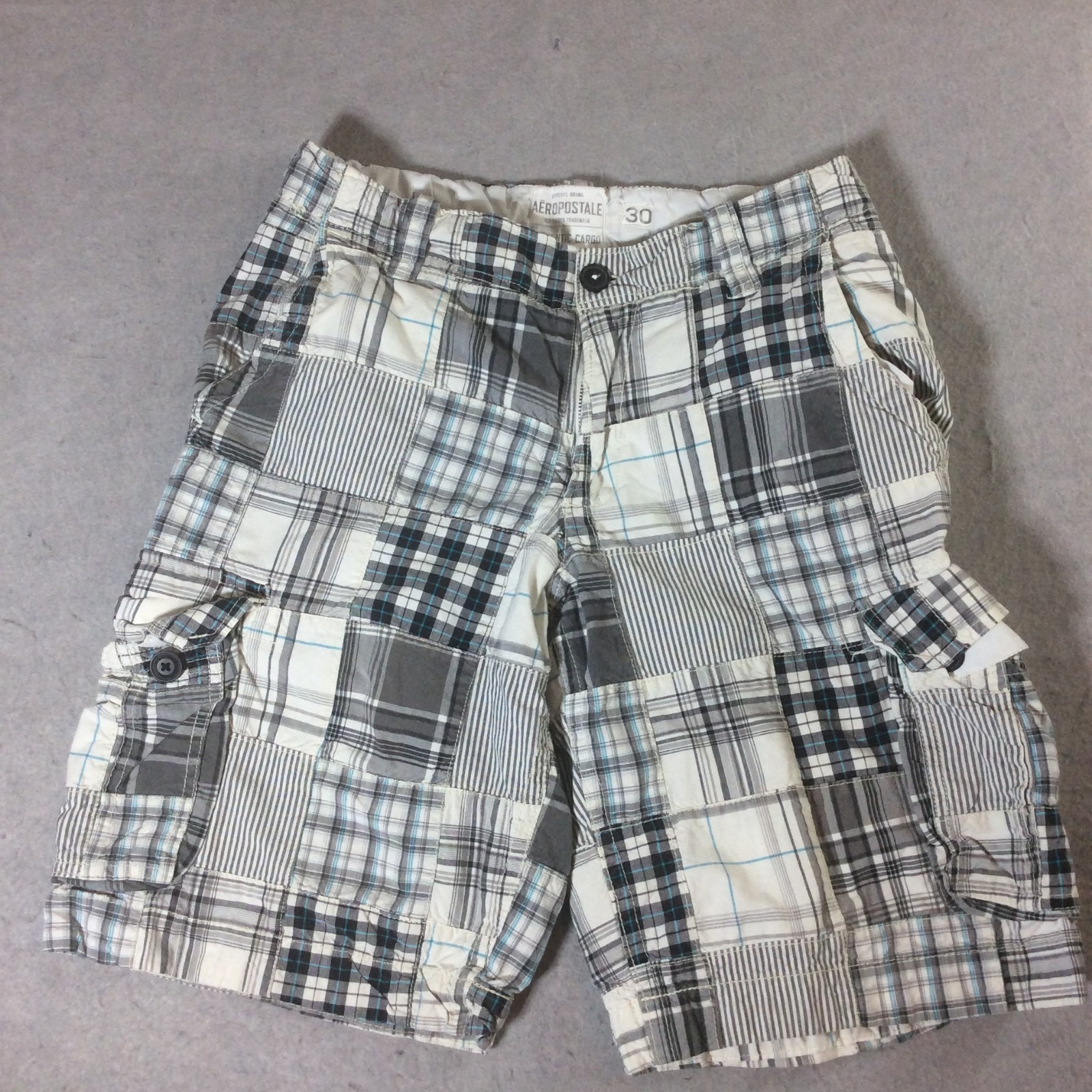 Aeropostale Plaid Cargo Shorts Men's Sz 30 Blue 11 in Inseam Pockets Drawstring