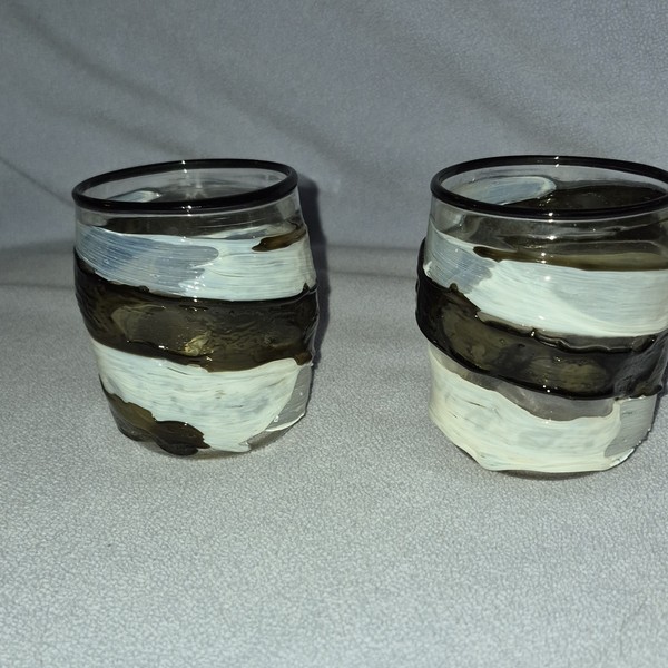 Diego Vital vintage Murano Set of 2 Blown Art Glass Tumblers Wh/Blk Swirl Signed