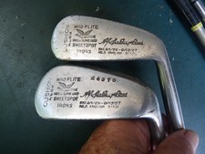 Dos hierros vintage AG Spalding & Bros Sweet Spot acero inglés KC3, 7