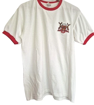 Nottingham Forest Retro TShirt Embroided Badge Mens Size Medium 21" PTP Anvil - Image 1 of 4