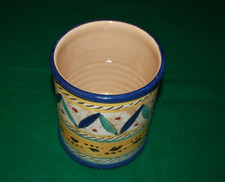 Ceramica di Deruta, Vaso cilindrico, motivi geometrici, dipinta a mano