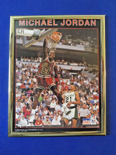1990 MICHAEL JORDAN STARLINE POSTER 8X10 BLACK BORDER ORIGINAL FRAME