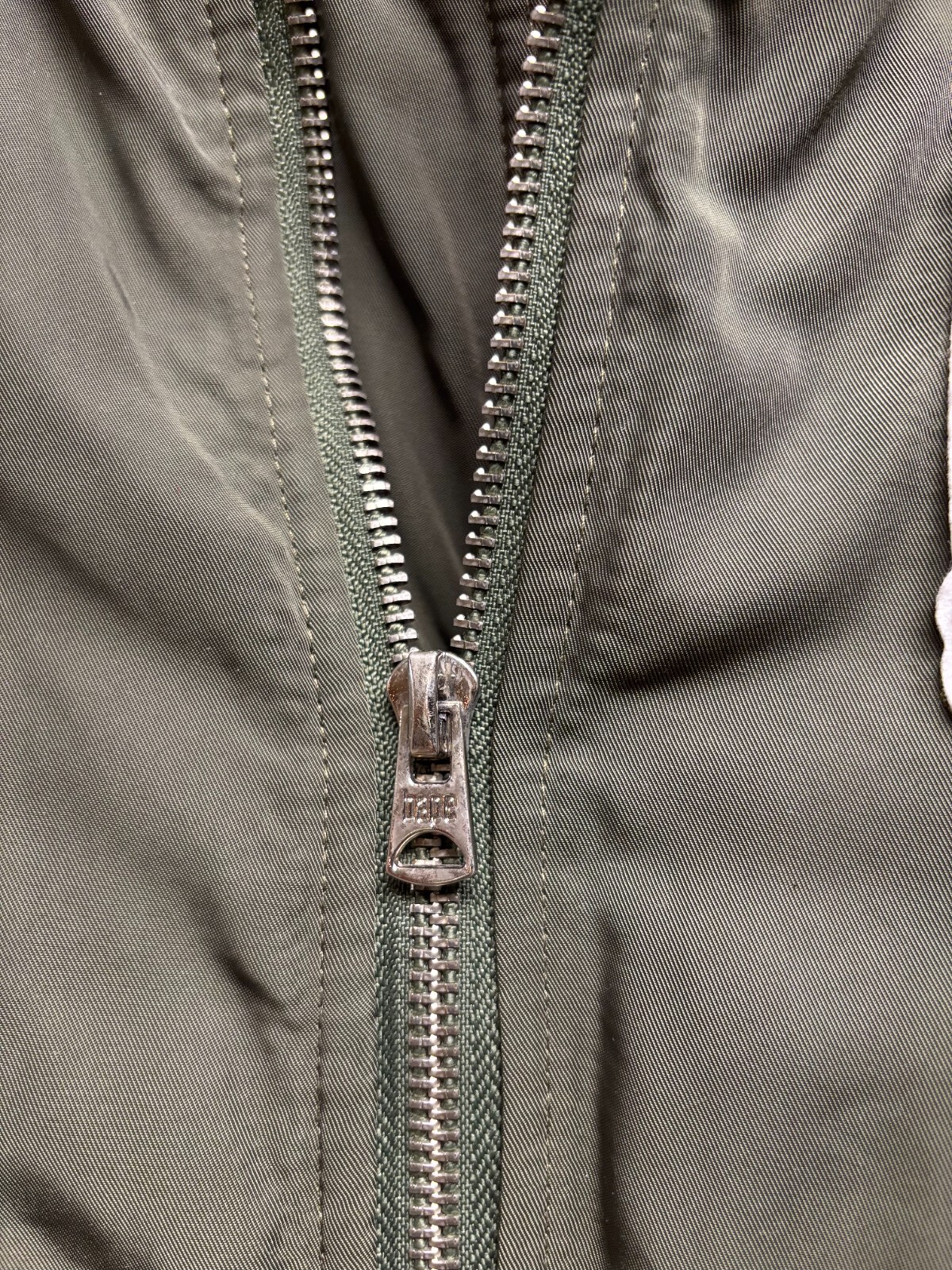 Picture 3 of 24