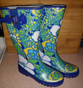 sperry wellies