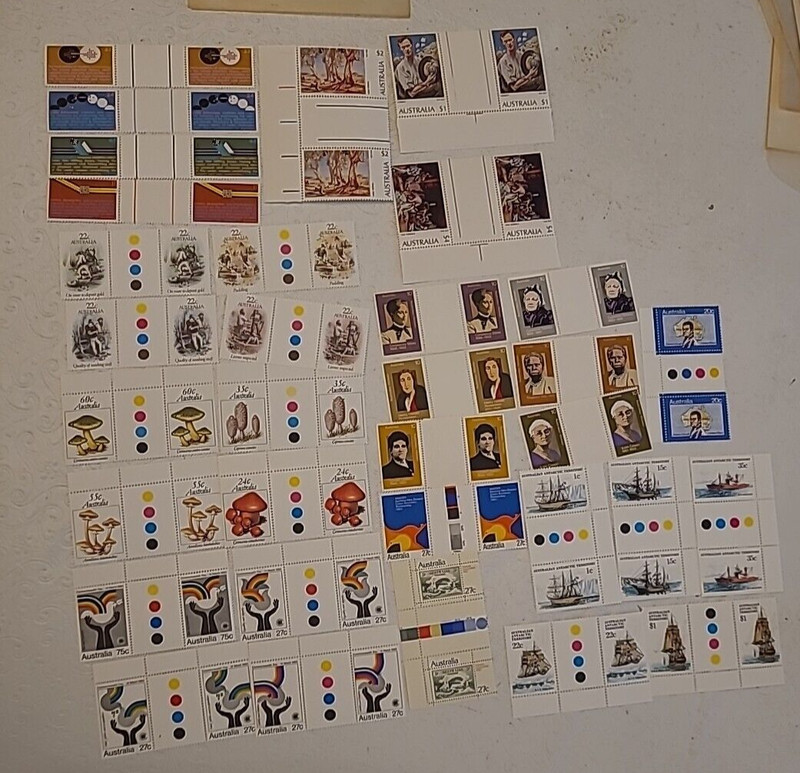 APC 3672 Australia gutter pairs MNH 162.60 scv see pic for sc#s