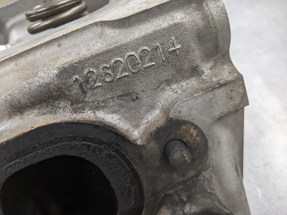 Culata izquierda para Chevrolet Silverado 1500 14-19 5.3 12620214 Foto 4 de 4