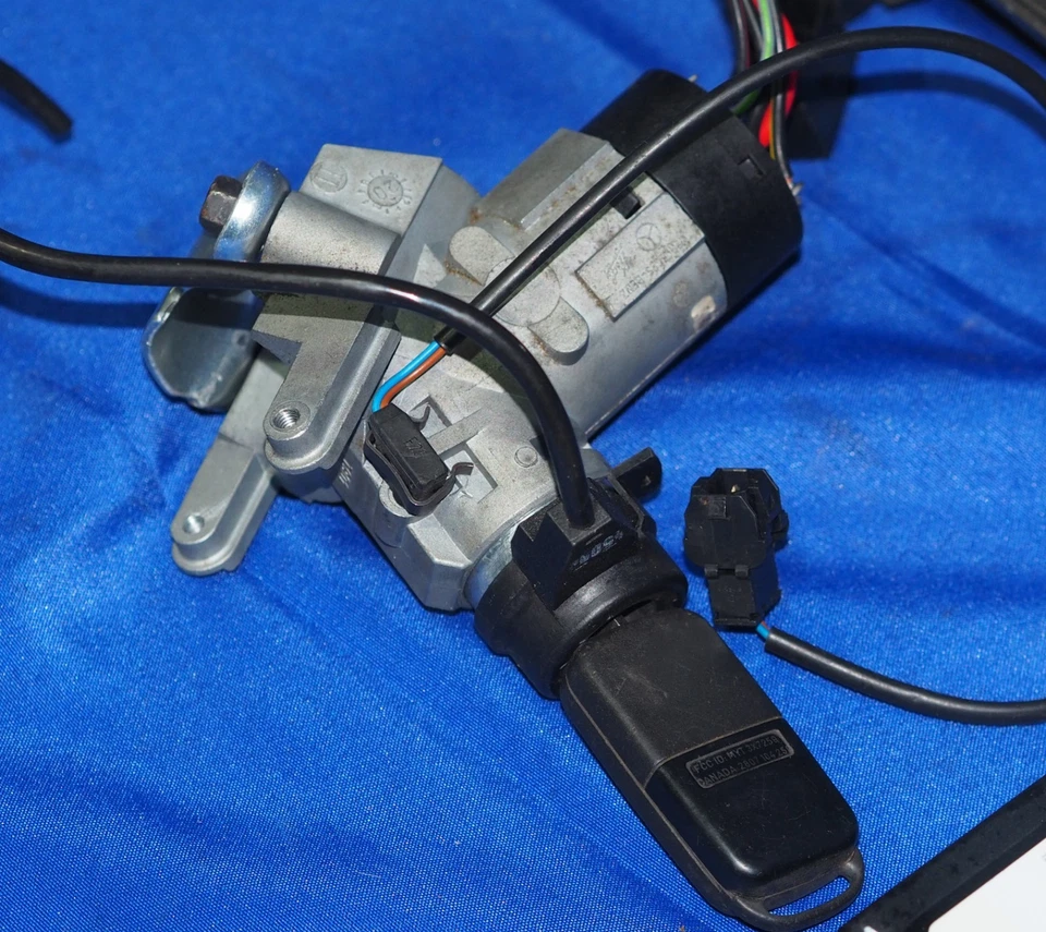 Sprinter 2500 3500 2004-2006 2,7 L ECU módulo de robo juego Plug & Play con llave OEM Foto 3 de 4