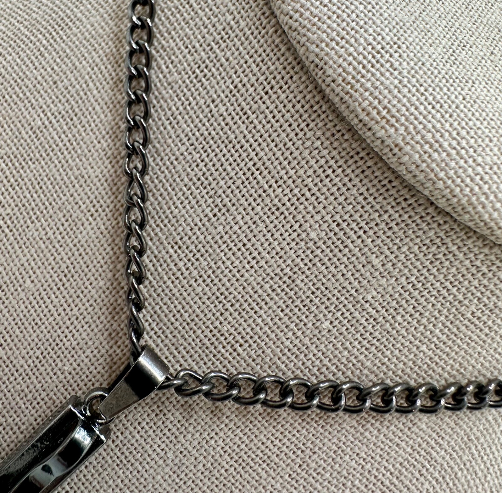Picture 3 of 5
