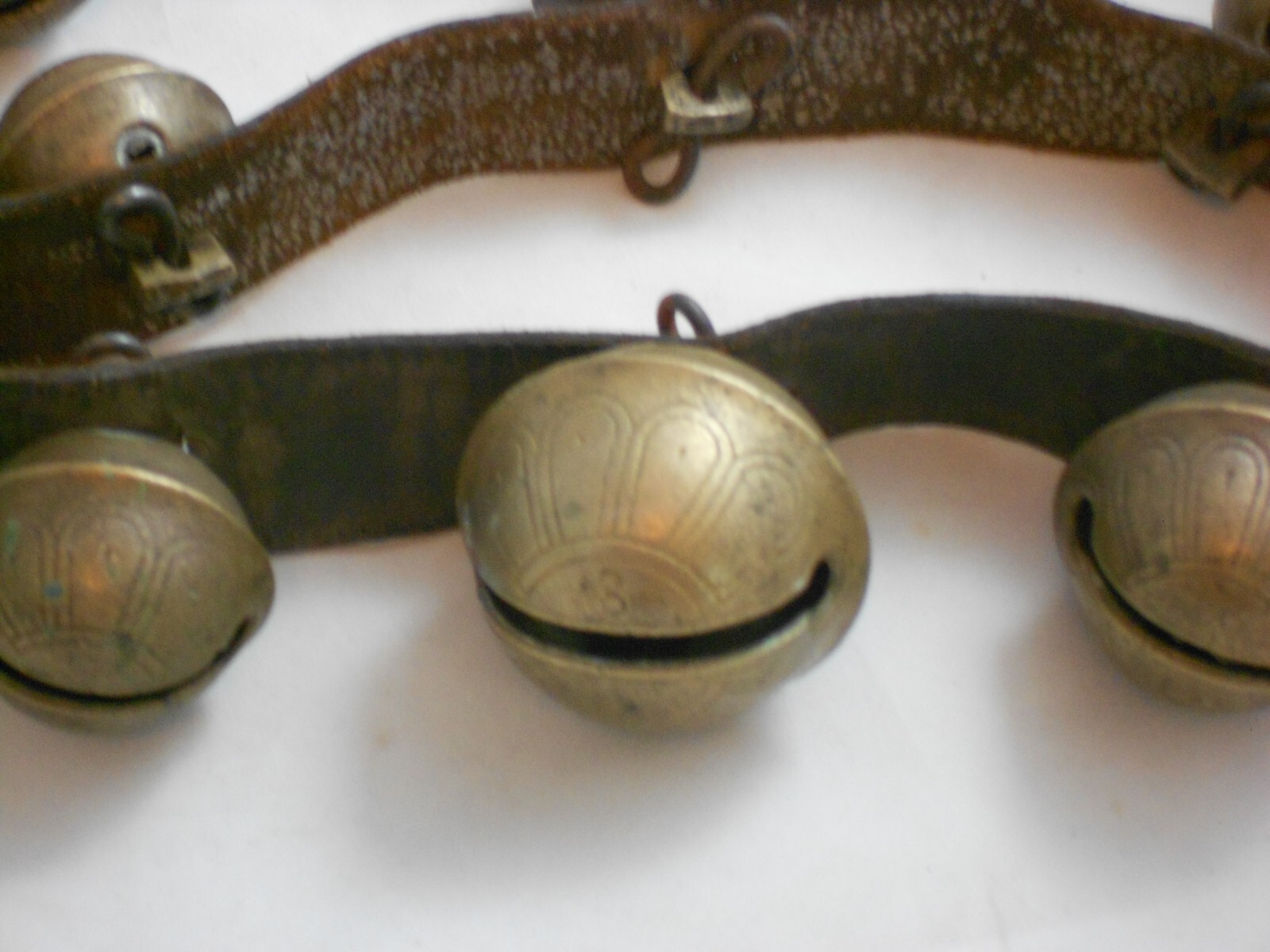 Antique Sleigh Bells 13 Brass Petal Embossed Bells Beautiful Holiday