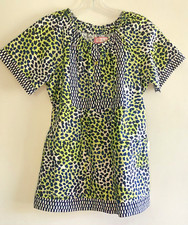 Scrubs koi By Kathy Peterson Top Small Animal Print