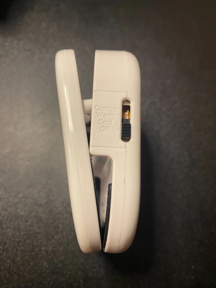 Luz y espejo con anillo para selfie iluminado LED Conair. Se adapta a cualquier teléfono u ordenador Foto 3 de 4