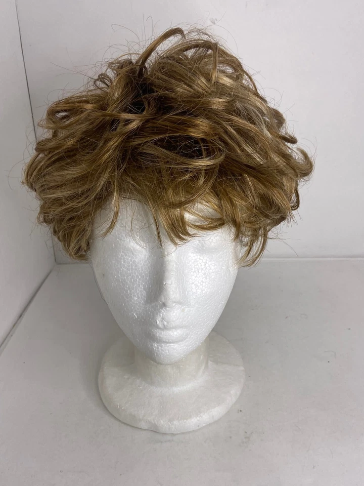 🍌JUNEE FASHION KANEKALON SHORT LIGHT BROWN BLONDE CURLY WOMEN'S WIG EUC - K2 - Image 2 of 4