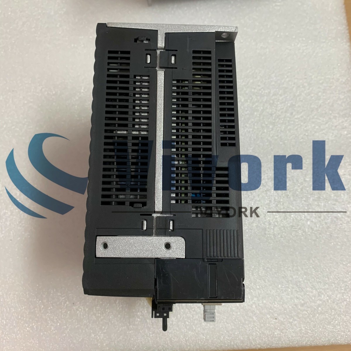 Omron R88D-KN20H-ML2 AC SERVO DRIVER 200-230V 3PHASE NEW | eBay Omron R88D-KN20H-ML2 AC SERVO DRIVER 200-230V 3PHASE NEW | eBay