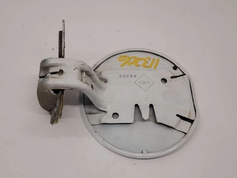 2004 2005 CHEVROLET TRAILBLAZER Fuel Filler Door White 15776460   Foto 4 de 4