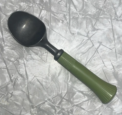 Vtg Bonny Prod Co Cast Aluminum Green Plastic Handle Ice Cream Scoop 7.5”