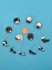 Lot Of 12 Miniature Dollhouse Old Fashioned Hats  Shoes Resin Ornaments