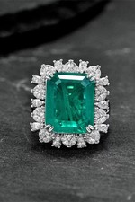 5 Ct Emerald Cut Natural Emerald Diamond Wedding Ring 14K White Gold Halo Size 7
