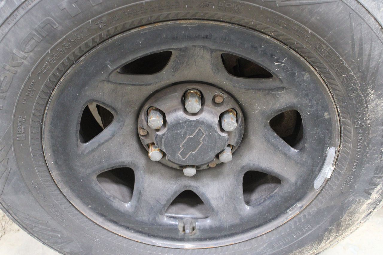 Steel 17x8 6x139.7mm Wheel 20942021 Fits 15-20 Tahoe 2955974