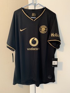 kaizer chiefs 3rd kit