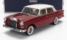 NOREV 1966 MERCEDES BENZ 200 (W110) RED WHITE 1:18*Brand New!! NICE!!