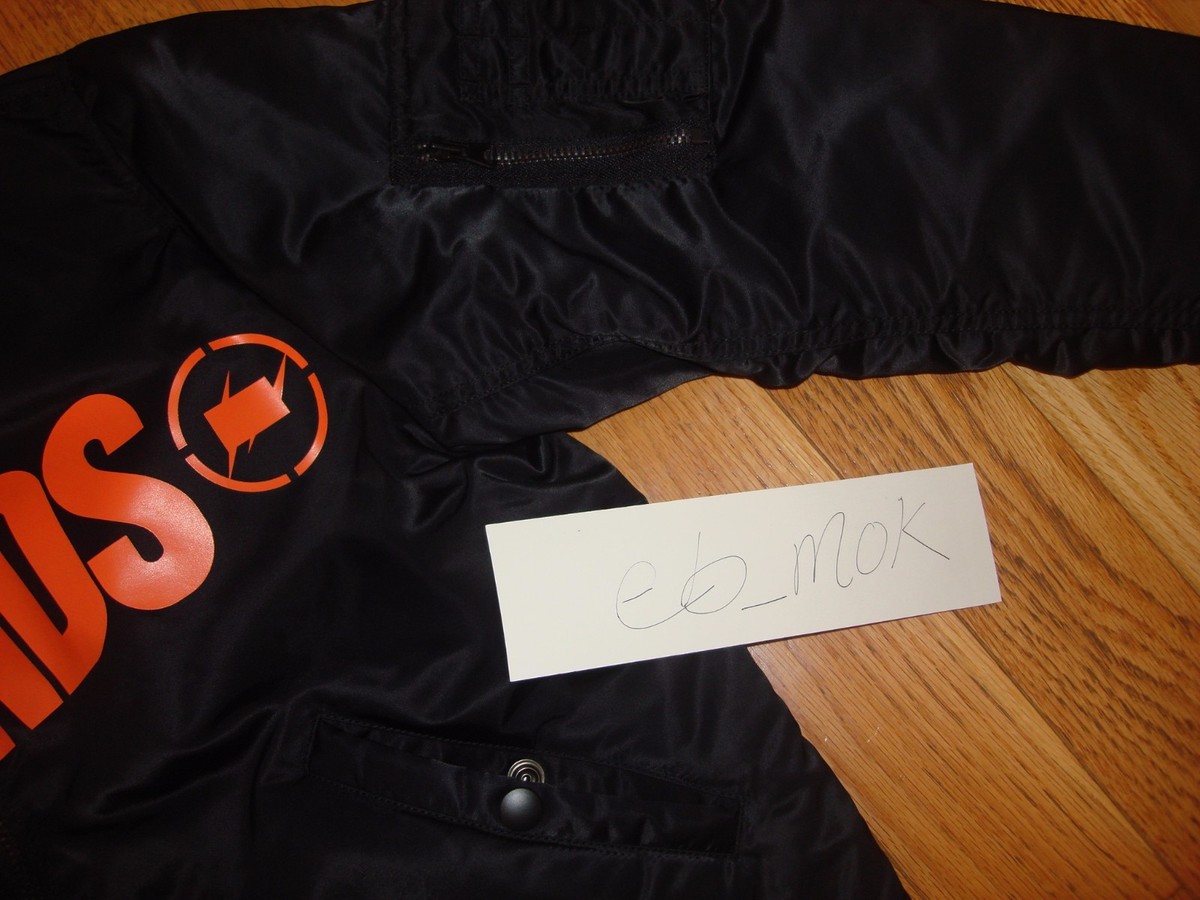 VLONE FRAGMENT FRIENDS LONG SLEEVE BOMBER JACKET BLACK VLONE FRAGMENT FRIENDS LONG SLEEVE BOMBER JACKET BLACK