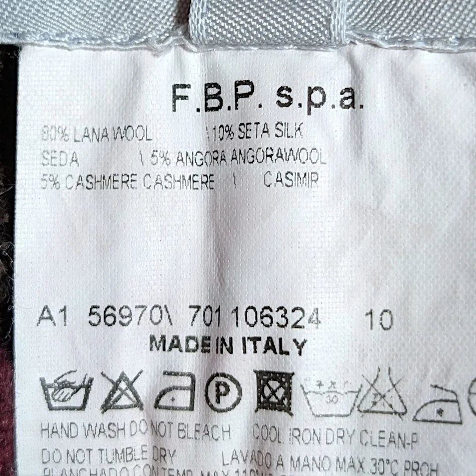 Suéter de hombre Avon Celli carbón con detalles borgoña y bronceado Foto 3 de 4