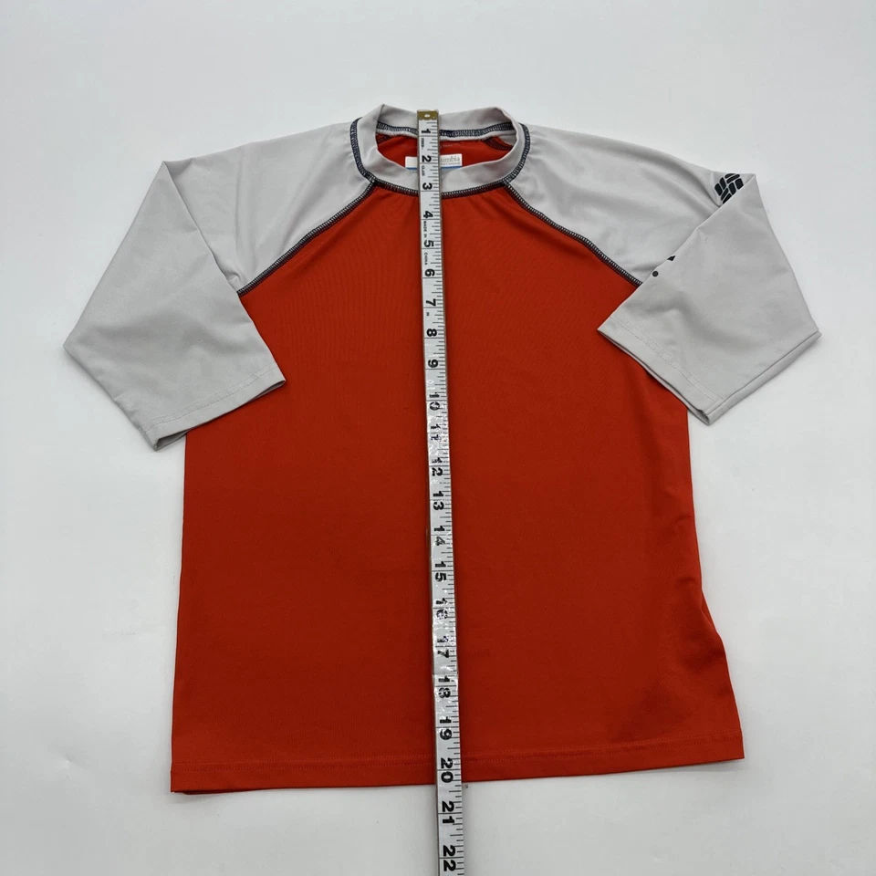 Camiseta de natação Columbia Omni Shade proteção solar meninos M logotipo multicolorido.36786 - Imagem 4 de 4