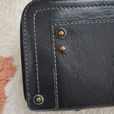Chloe Paddington Leather Long Wallet Black Round Zipper Gold Lock