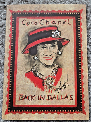 Coco Chanel Back in Dallas Karl Lagerfeld 2013 Softcover