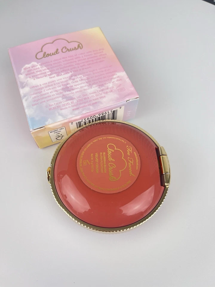 Too Faced Cloud Crush Blurring BLUSH ~ Velvet crush ~ 5g - Image 4 of 4