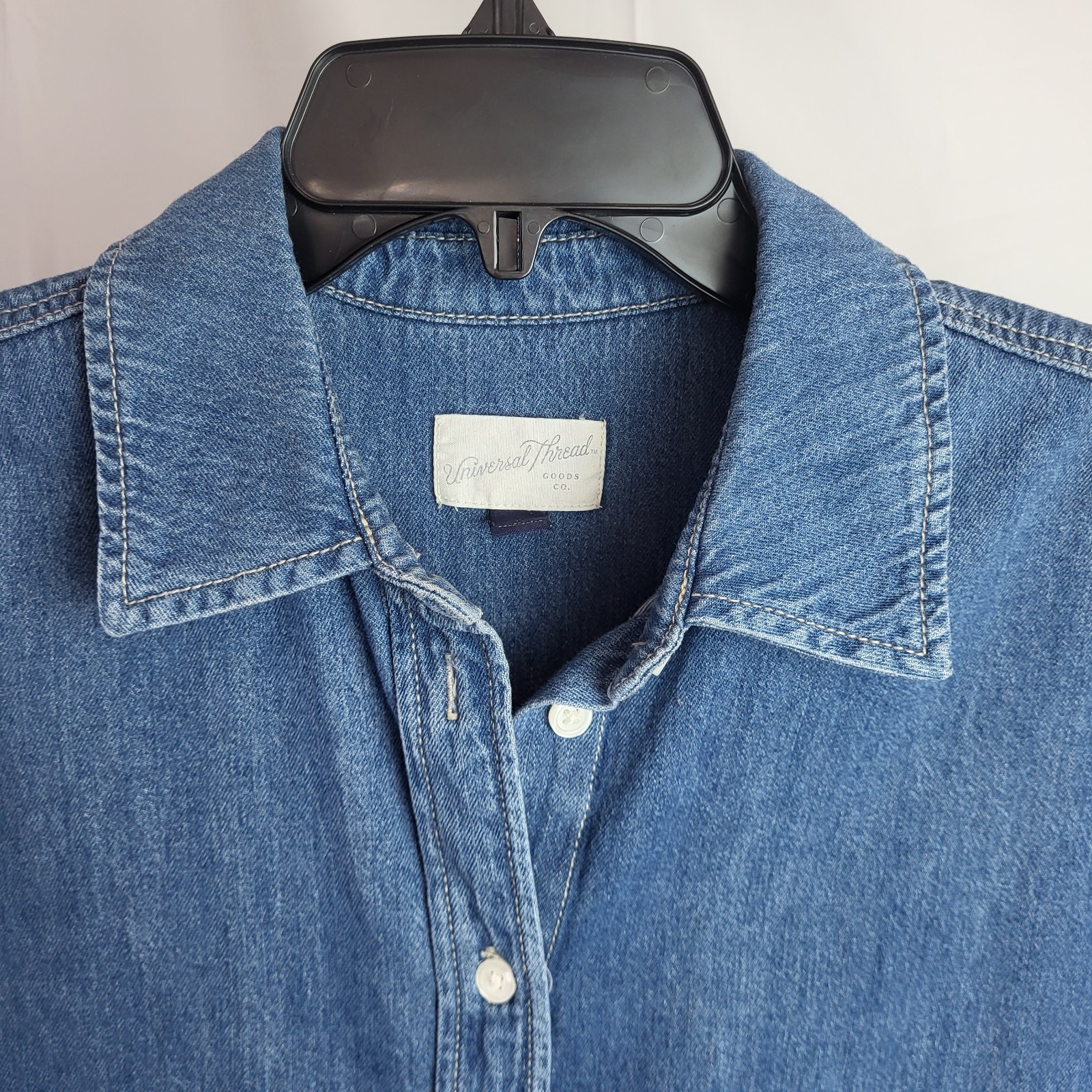 Universal Thread Jean button down women's long sl… - image 3