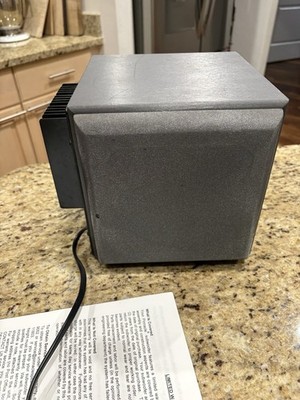 Pinnacle Subsonic Powered Subwoofer Black Cube Wired Stereo RCA Type A