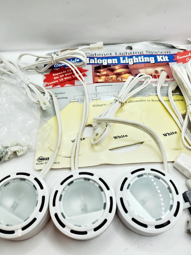 Westek SR120hcs Low Voltage 12V Halogen Cabinet Lighting System Kit - Picture 3 of 7