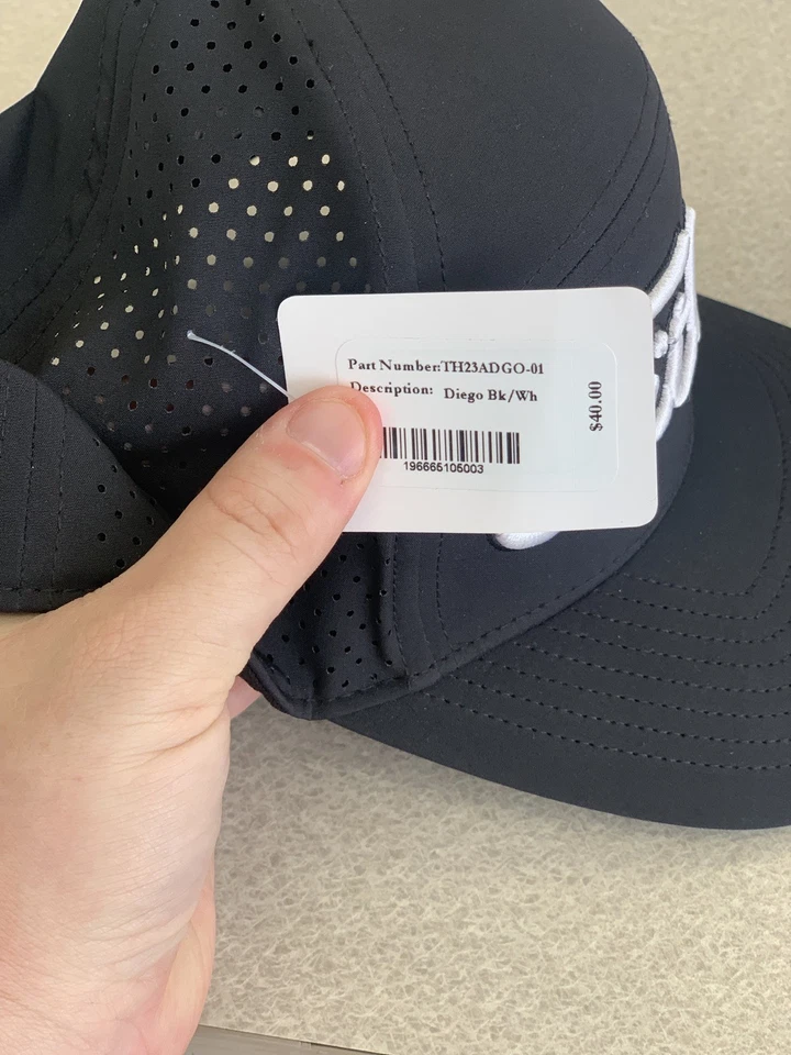 Gorra ajustable Titleist Golf 2023 Diego Snapback negra/blanca Foto 3 de 4