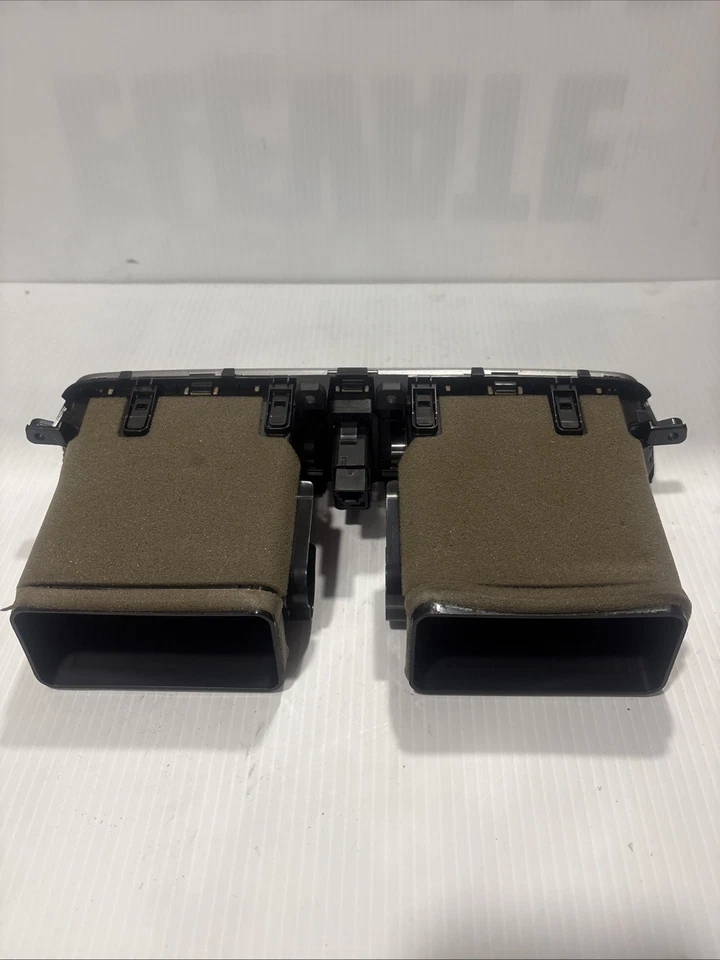 Mazda 3 2014-2018 tablero central delantero aire acondicionado ventilación OEM Foto 3 de 4