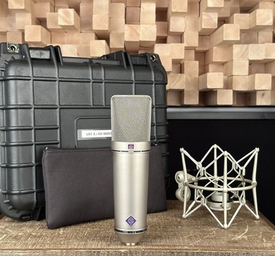 Neumann U 87 A i 1980s Condenser Microphone. 2nd Gen. U87A i U87Ai U87 Ai. 56095