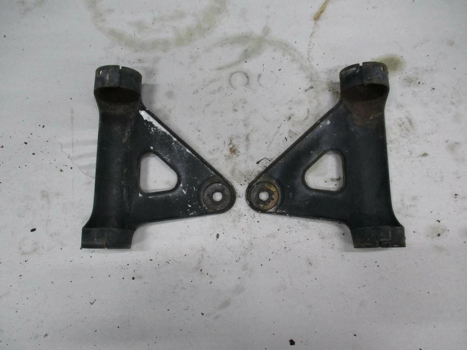 Orelhas de farol 438-23121-00-20 1975 Yamaha DT400B DT 400 75 Enduro - Imagem 2 de 2