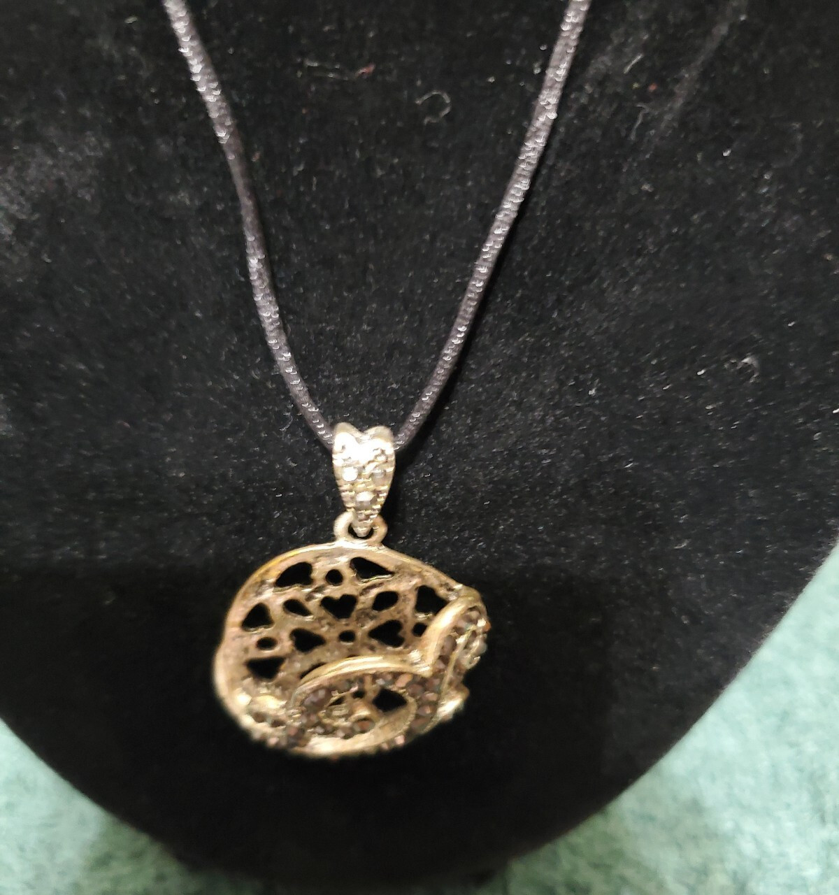 Statement Necklace With Open Rhinestone Charm - image 3