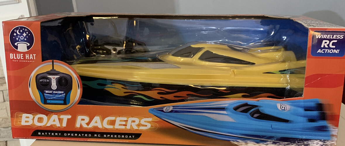 blue hat boat racers