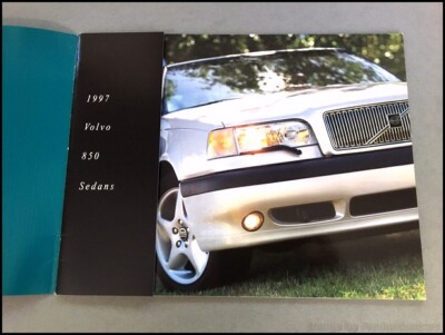 1997 Volvo 850 and 850R Sedan 34-page Original Car Sales Brochure