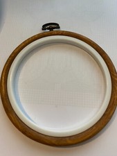2 x Embroidery Flexi Hoop Round Cross Stitch Display Wood Effect 4.75" diameter