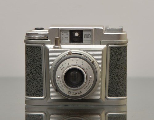 Neuwertiger Bilora Bella 66 Con Rodenstock Achromat f8 Point And Shot 6x6 Film getestet