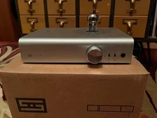 Schiit Lyr 3 Headphone Amp with Tung Sol Tube Excellent Condition