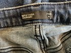Simply Vera Vera Wang Mid-Rise Cuffed Medium Wash Denim Shorts Size 16 — photo 4