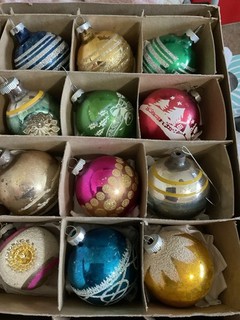 Vintage Glass Striped Stencil Snow Covered Indents Ornaments 12 Shiny Brite