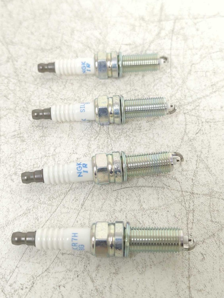 New OEM Spark Plugs Set of 4 2018-2020 Mitsubishi Eclipse