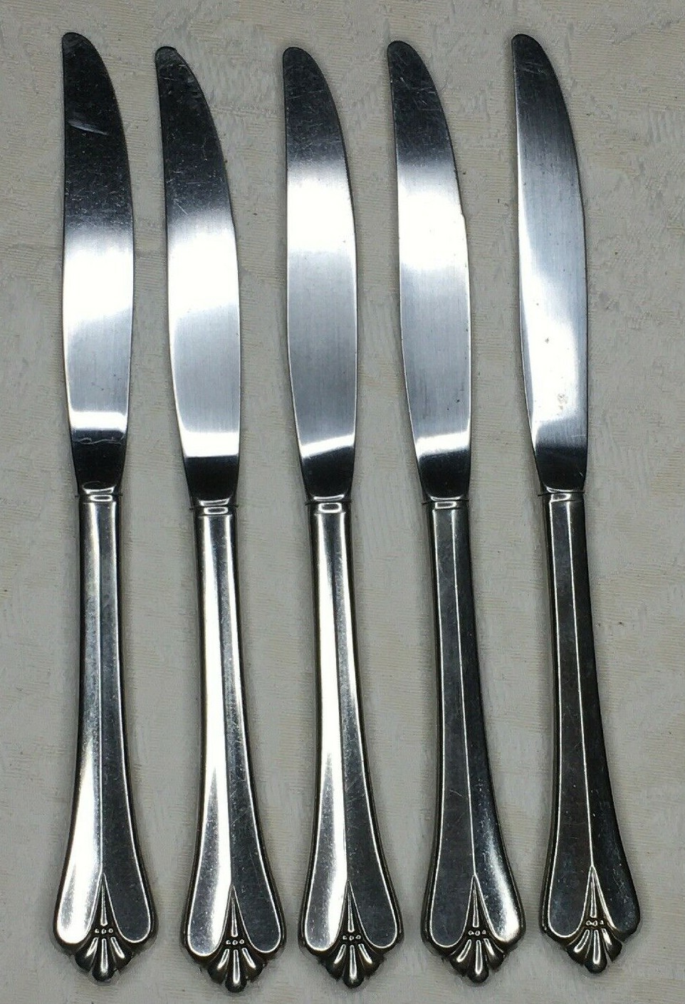 Oneida Community Royal Flute Stainless Flatware 5 Dinner Knives Five 9