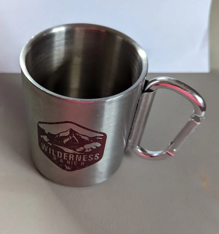 Taza Mosquetón Clip Mango Único Wilderness Ranch Acero Inoxidable Foto 3 de 4
